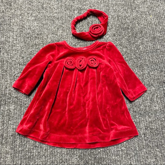 Children’s Place red roses 3 piece velvet Christmas outfit